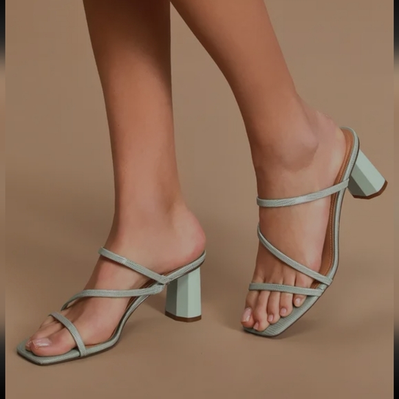 Aliana light green lizard embossed sandals - Picture 4 of 4